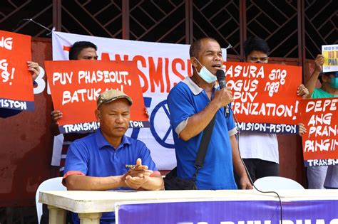 Davao City jeepney drivers hold strike this Wednesday vs .